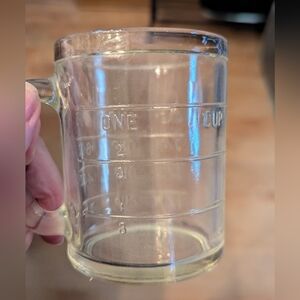 Vintage Hazel Atlas 1 cup clear measuring cup No Spout